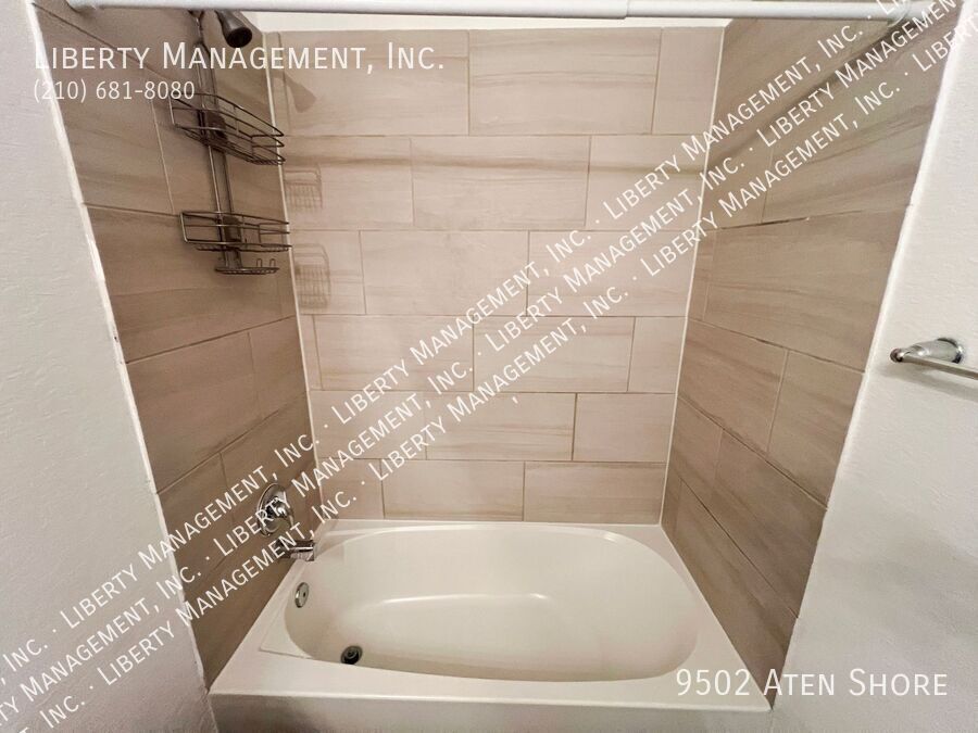 3 Bed, 2 Bath Home with Study in Valley Ranch property image