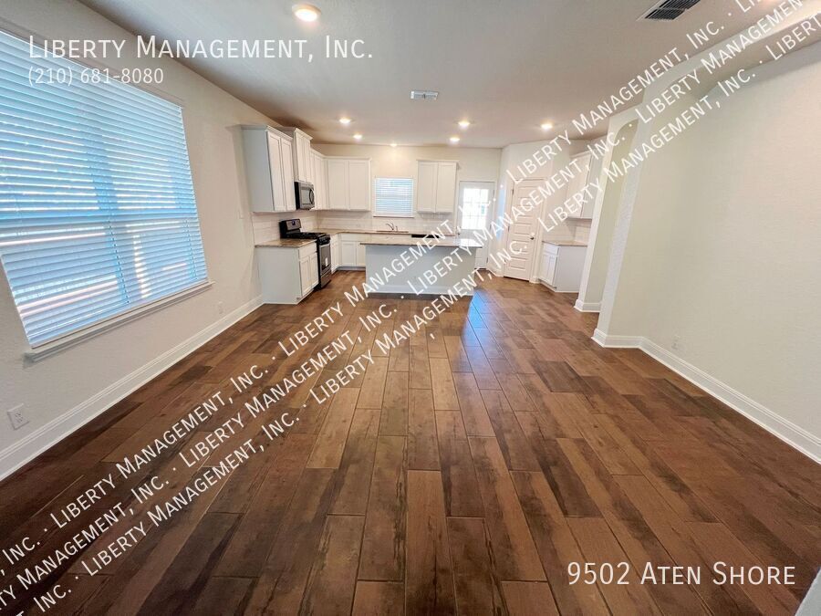 3 Bed, 2 Bath Home with Study in Valley Ranch property image