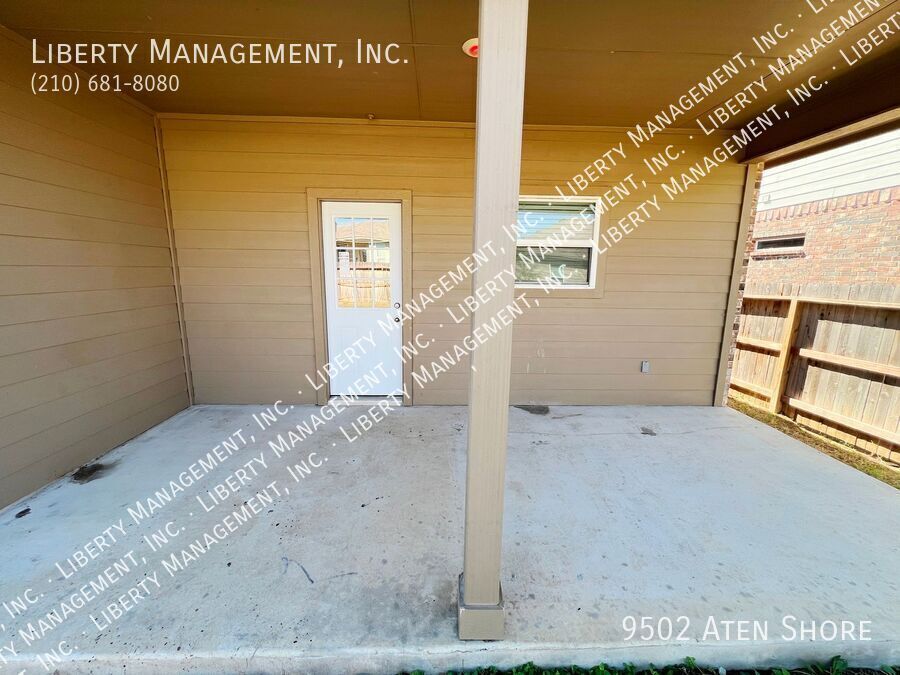 3 Bed, 2 Bath Home with Study in Valley Ranch property image