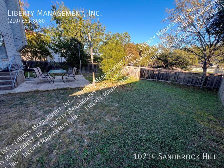 3 Bed, 2.5 Bath Home in Silverbrook property image