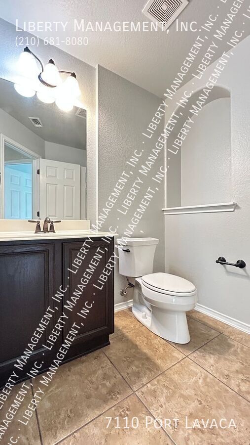 4 Bedroom, 2 Bath Single Story Rental Home Near Lackland AFB property image