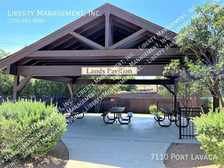 4 Bedroom, 2 Bath Single Story Rental Home Near Lackland AFB property image