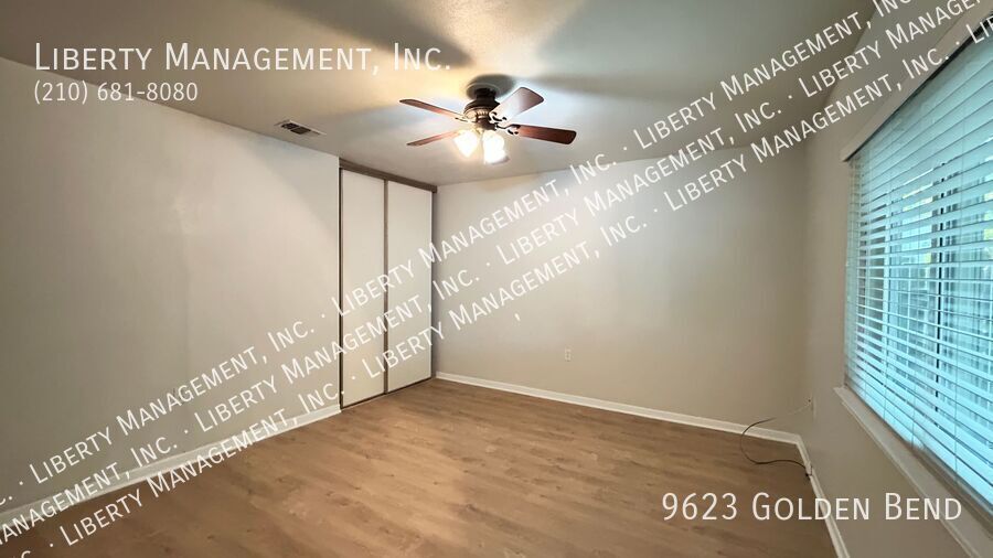 Charming 2 Bedroom, 1 Bath home property image