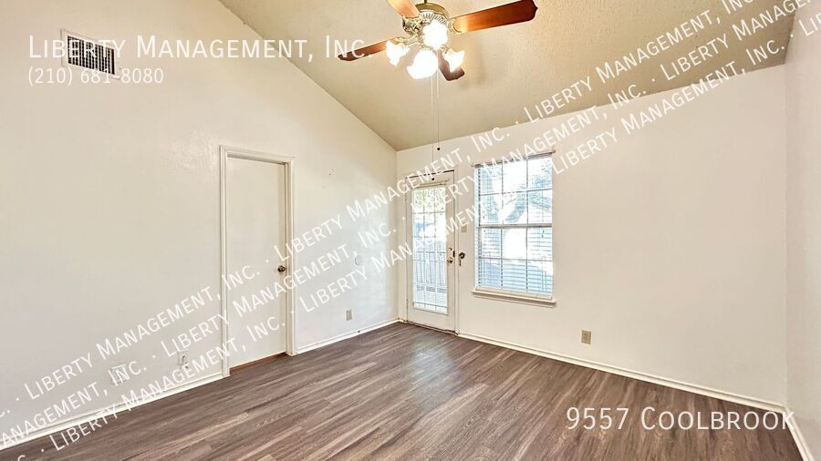 2 Bedroom, 2 Bath with Brand New Flooring property image