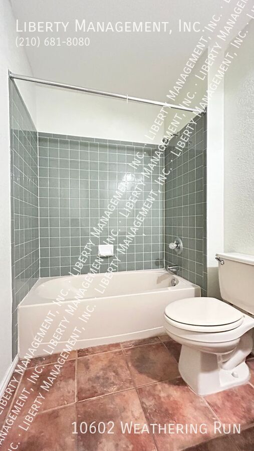 3 Bedroom, 2 Bath Home on a Greenbelt property image