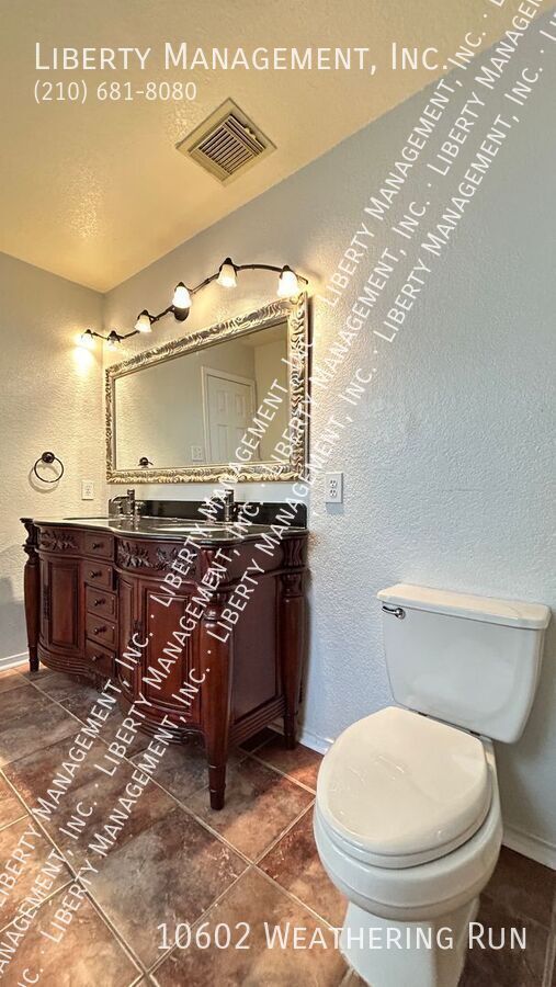 3 Bedroom, 2 Bath Home on a Greenbelt property image