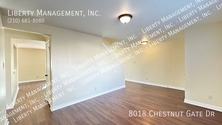 3 Bedroom, 2.5 Bath Home near Randolph AFB property image