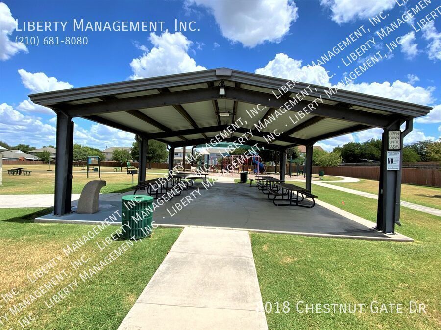 3 Bedroom, 2.5 Bath Home near Randolph AFB property image