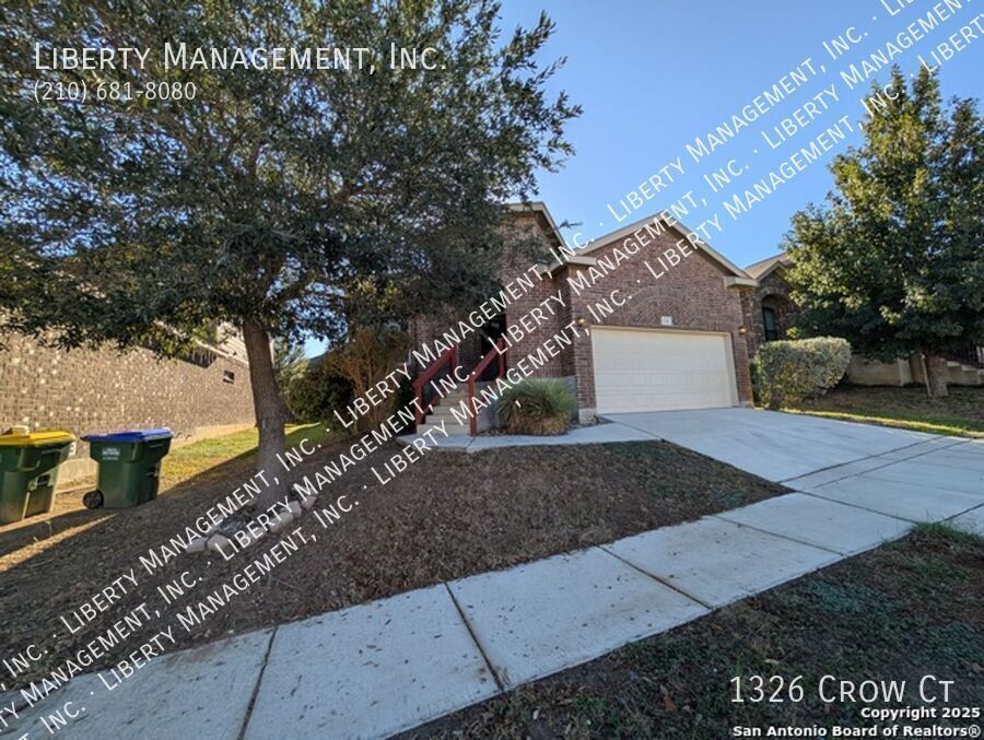 Beautiful 3 Bed, 2 Bath Home in a Gated Neighborhood property image