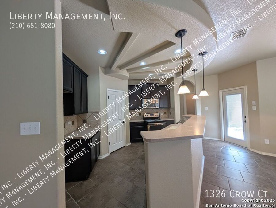 Beautiful 3 Bed, 2 Bath Home in a Gated Neighborhood property image