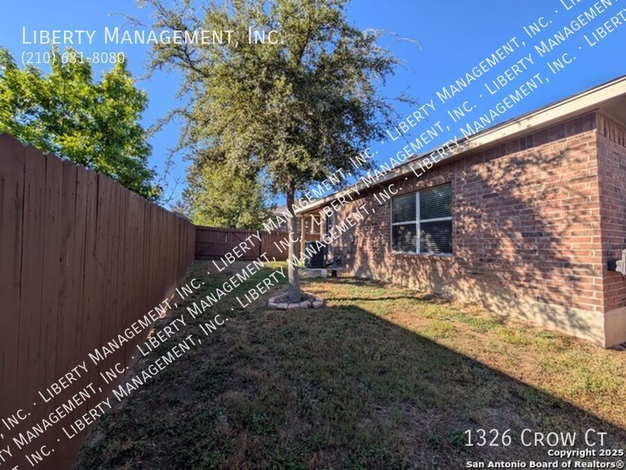 Beautiful 3 Bed, 2 Bath Home in a Gated Neighborhood property image