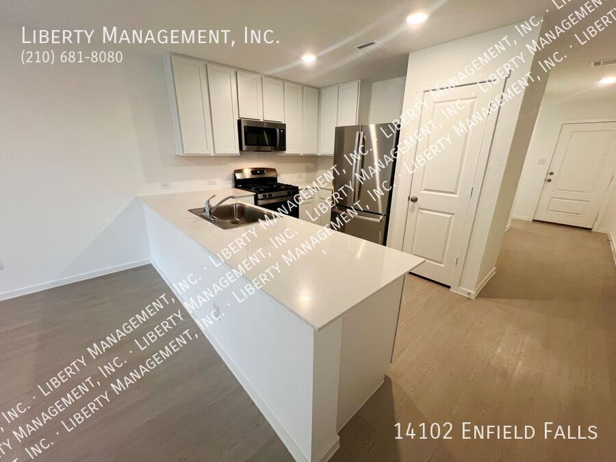 3 Bed, 2 Bath 1421 sq ft Single Story Home on a Cul-de-sac property image