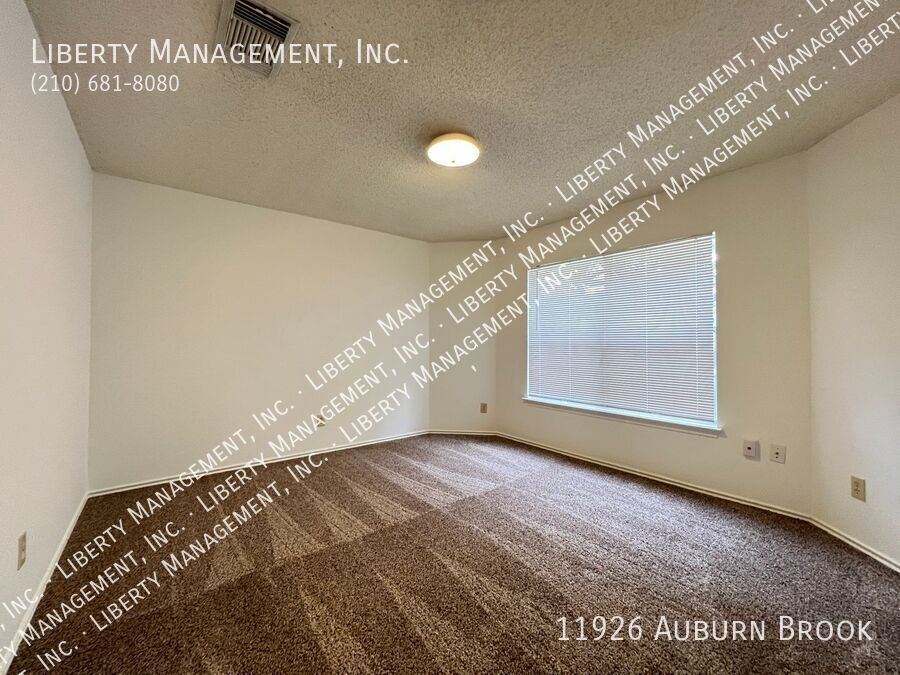 3 Bed, 2 Bath in Westcreek property image