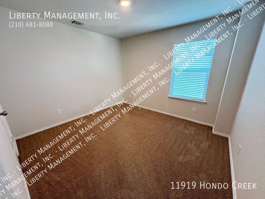 4 Bedroom, 2.5 Bath Home property image