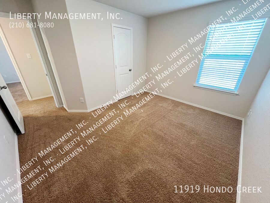 4 Bedroom, 2.5 Bath Home property image