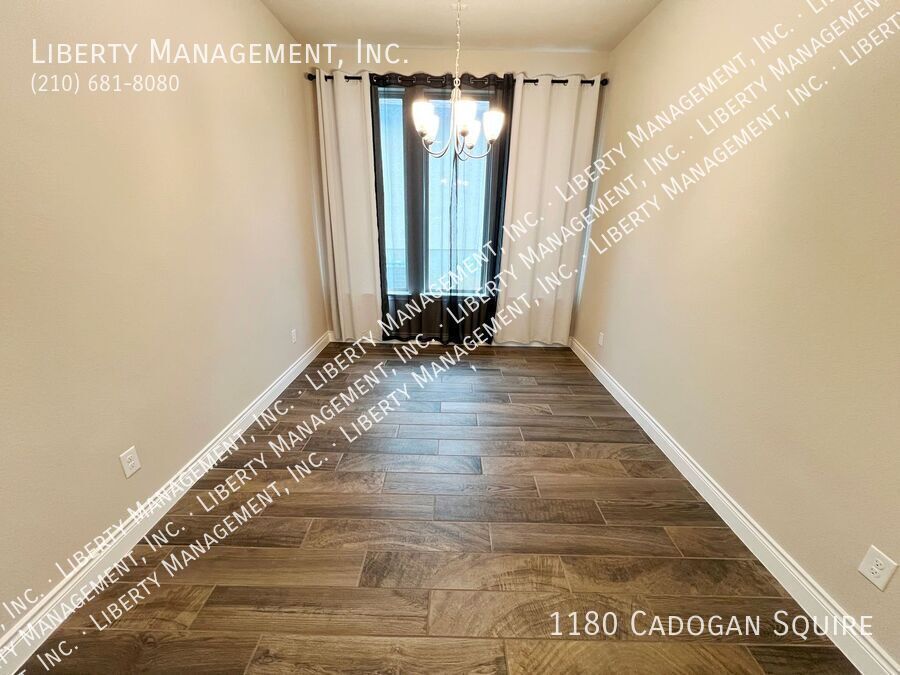 3 Bed, 2 Bath Single Story Home in Kinder Ranch property image