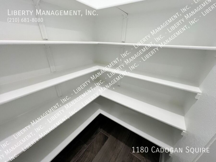 3 Bed, 2 Bath Single Story Home in Kinder Ranch property image