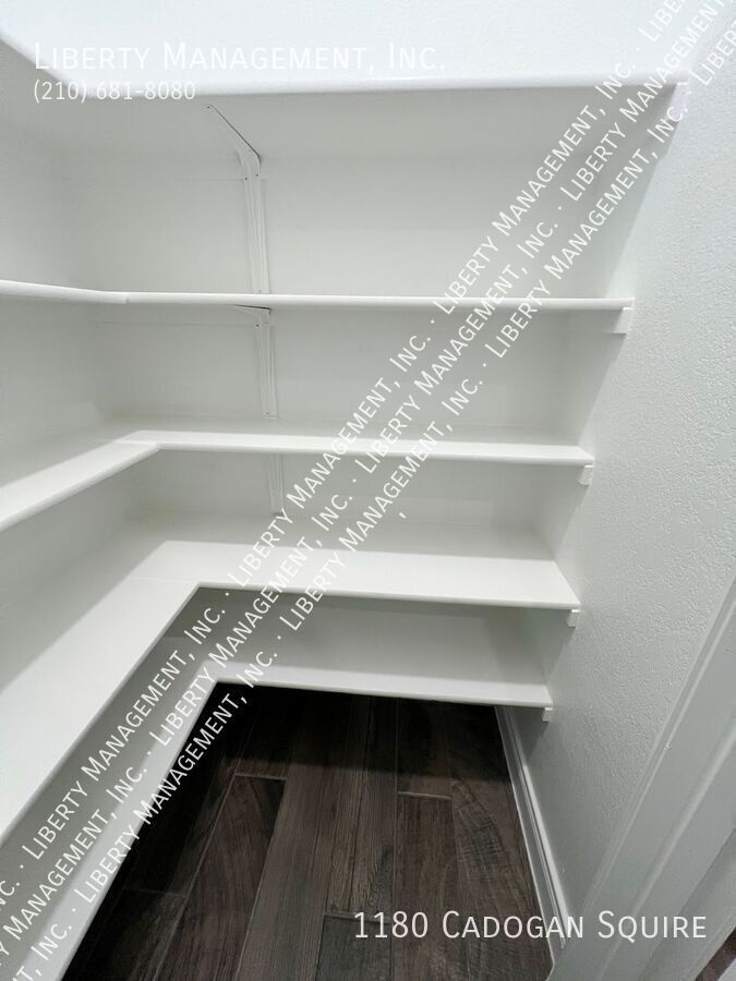 3 Bed, 2 Bath Single Story Home in Kinder Ranch property image