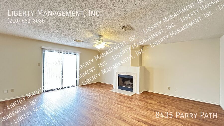 Spacious 4 Bedroom, 2.5 Bath Home property image