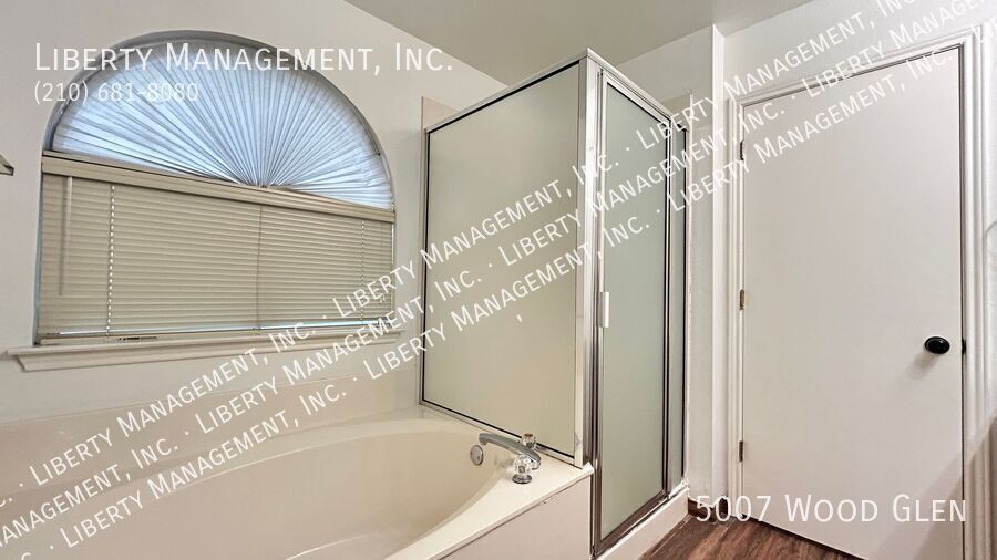 3 Bed, 2 Bath 1623 sq ft Single Story Home in Gated Community property image