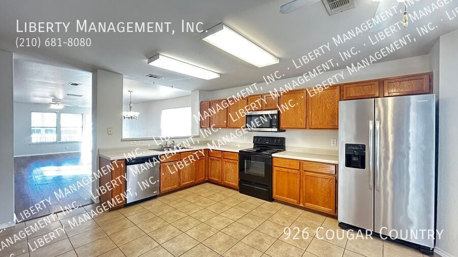 Nice 3 Bed 2 Bath 1796 sq ft Single Story Home property image