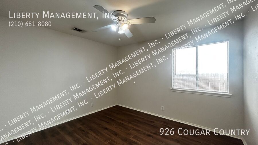 Nice 3 Bed 2 Bath 1796 sq ft Single Story Home property image