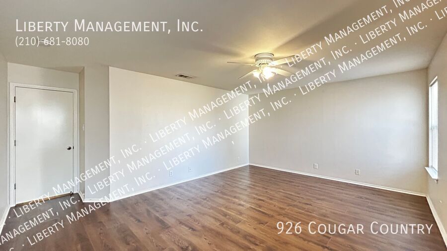 Nice 3 Bed 2 Bath 1796 sq ft Single Story Home property image