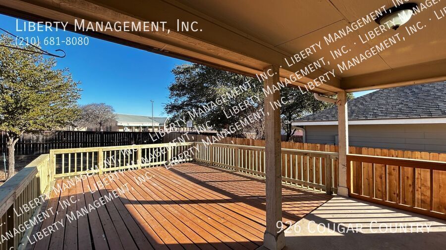 Nice 3 Bed 2 Bath 1796 sq ft Single Story Home property image