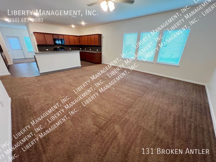 3 Bedroom, 2 Bath Home in Hunters Ranch property image