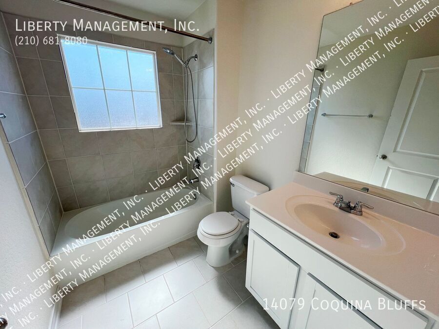 4 Bedroom, 2.5 Bathroom Home on a Greenbelt property image