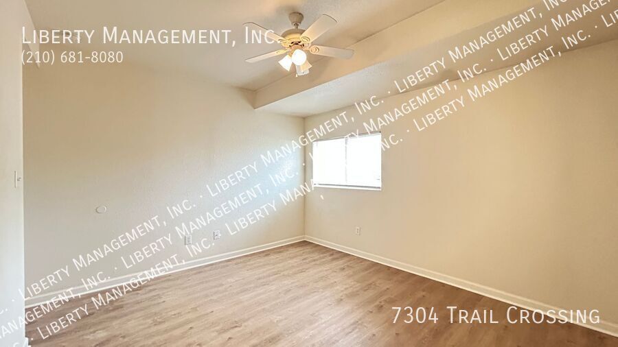 Charming 2 Bed, 2 Bath with water included! property image