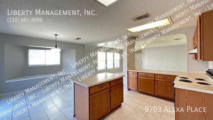 Beautiful 3 Bedroom, 2 Bath Home property image