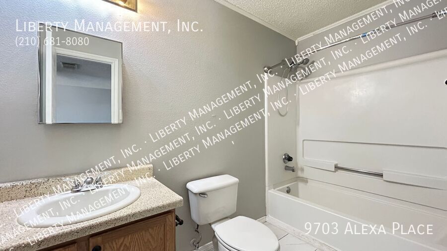 Beautiful 3 Bedroom, 2 Bath Home property image