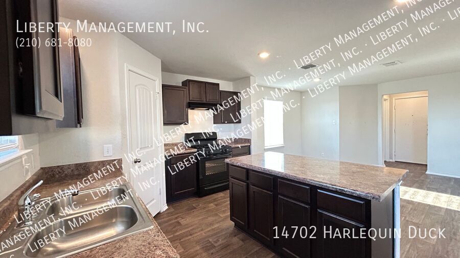 4 Bedroom, 2.5 Bath Corner Lot Home in Redbird Ranch property image