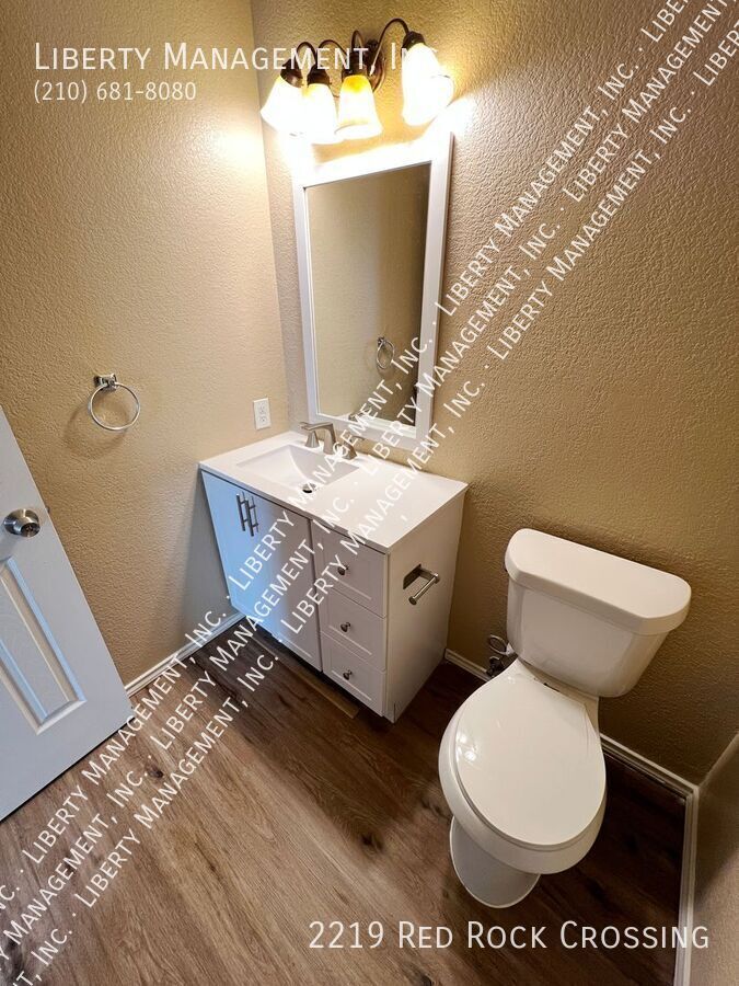 4 Bed, 2.5 Bath Home in Laurel Mountain Ranch property image