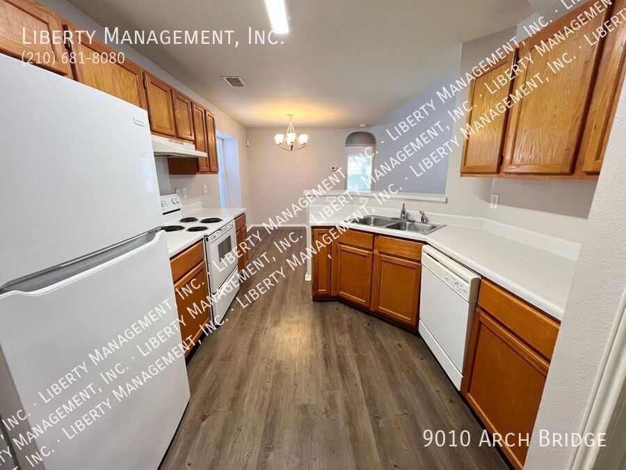 3 Bedroom, 2 Bath Home with a Loft property image