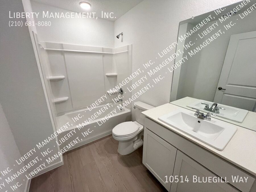 4 Bed, 2 Bath Single Story Home in Smiley Ranch property image