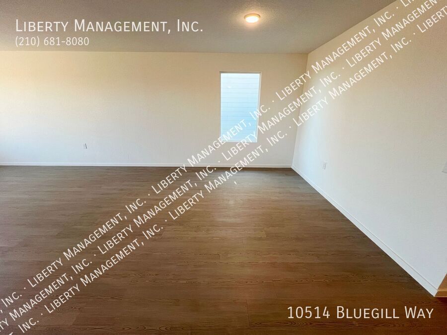 4 Bed, 2 Bath Single Story Home in Smiley Ranch property image