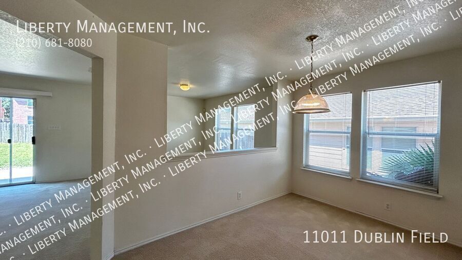 Spacious 4 Bedroom, 2.5 Bath Home property image