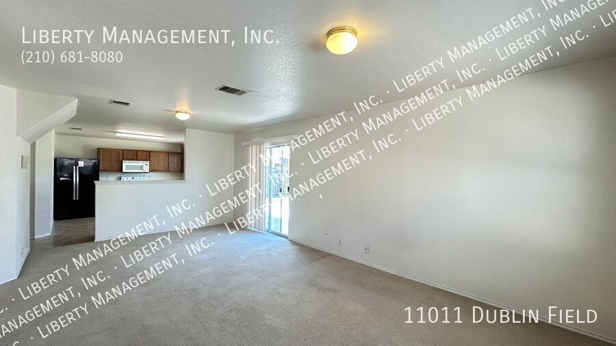 Spacious 4 Bedroom, 2.5 Bath Home property image