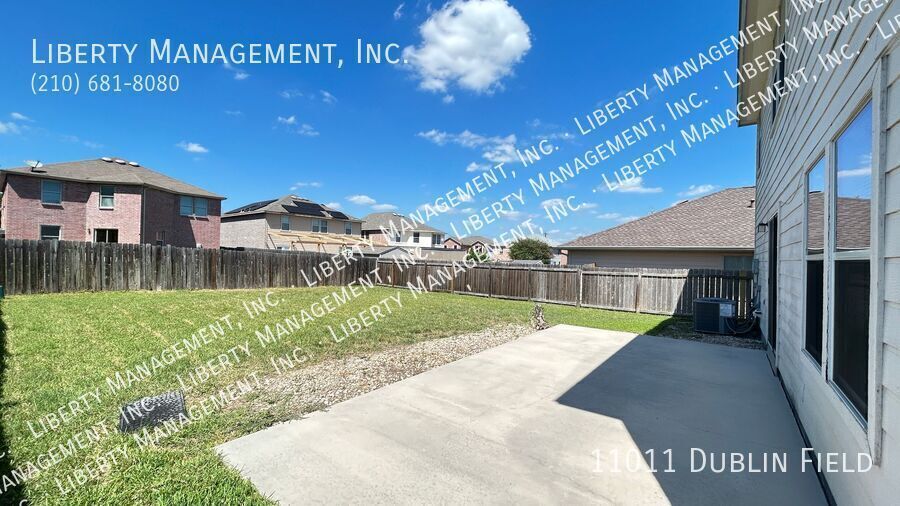 Spacious 4 Bedroom, 2.5 Bath Home property image