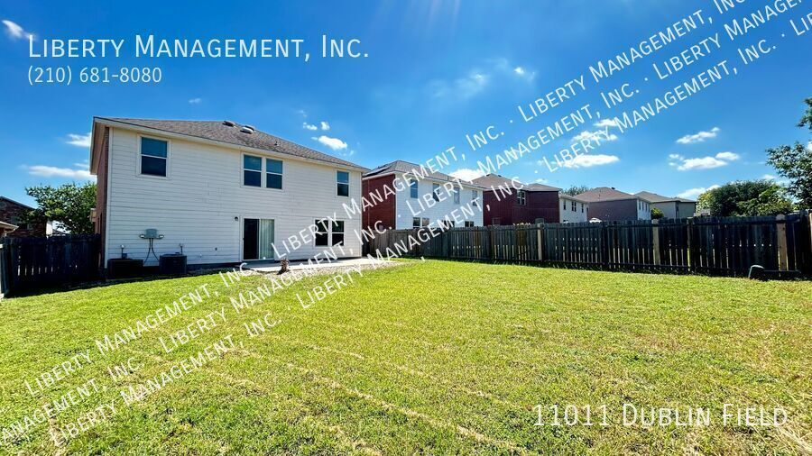 Spacious 4 Bedroom, 2.5 Bath Home property image