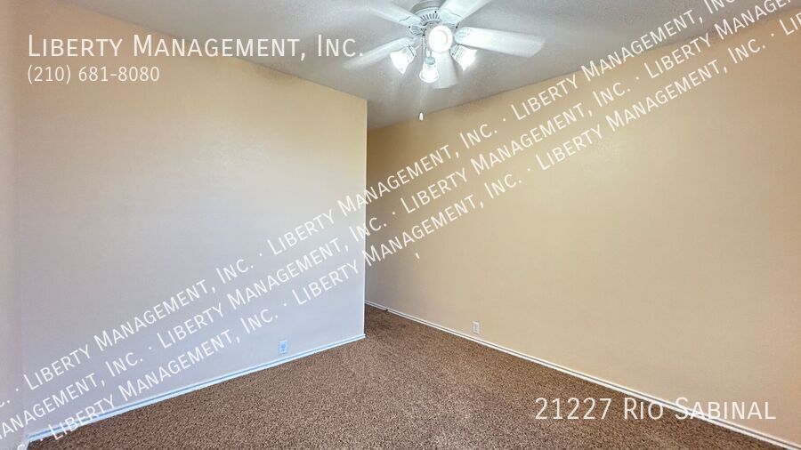4 beds/3 bath home with Panoramic VIEWS Galore property image