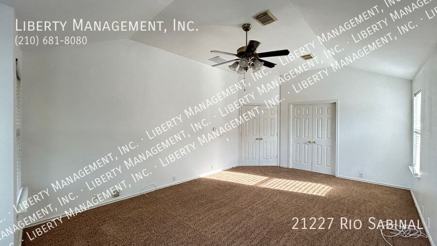 4 beds/3 bath home with Panoramic VIEWS Galore property image