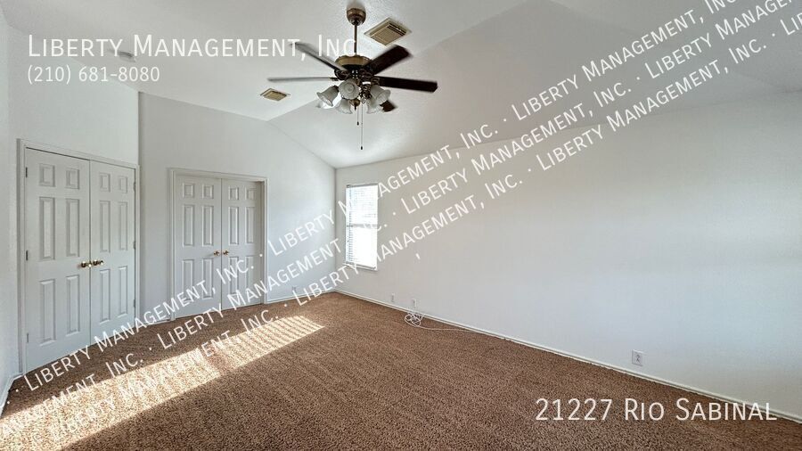 4 beds/3 bath home with Panoramic VIEWS Galore property image