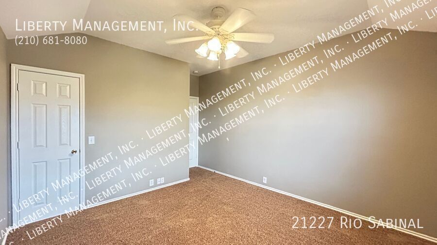 4 beds/3 bath home with Panoramic VIEWS Galore property image
