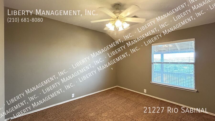 4 beds/3 bath home with Panoramic VIEWS Galore property image
