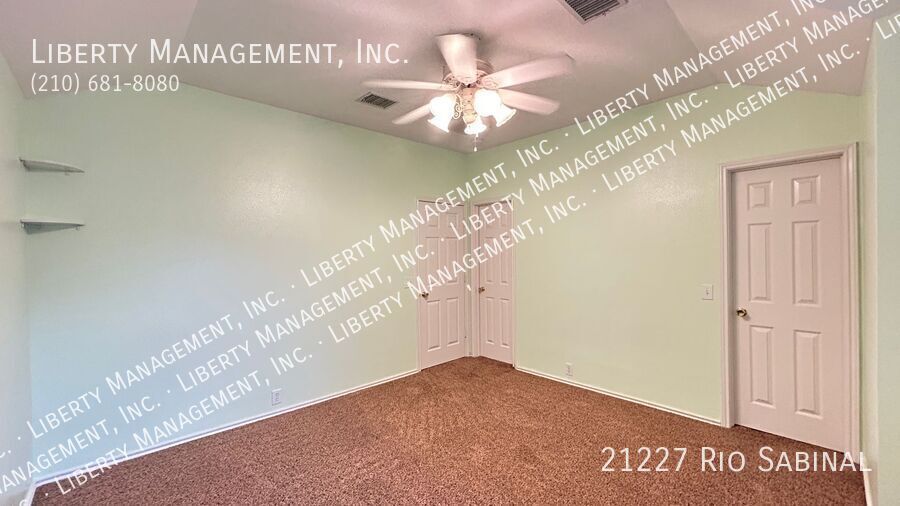 4 beds/3 bath home with Panoramic VIEWS Galore property image