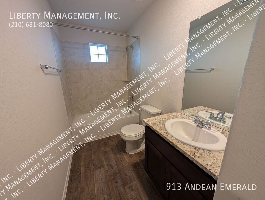 3 Bedroom, 2.5 Bath Home in Redbird Ranch property image