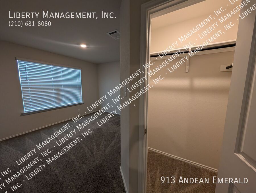 3 Bedroom, 2.5 Bath Home in Redbird Ranch property image